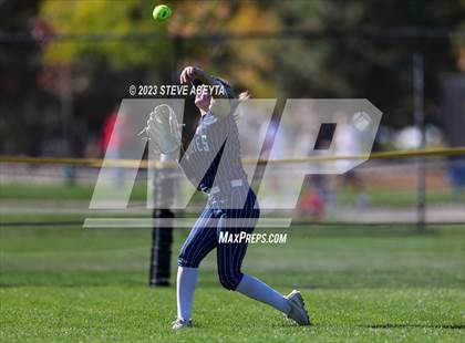 Thumbnail 3 in ThunderRidge vs. Grandview (CHSAA 5A First Round) photogallery.