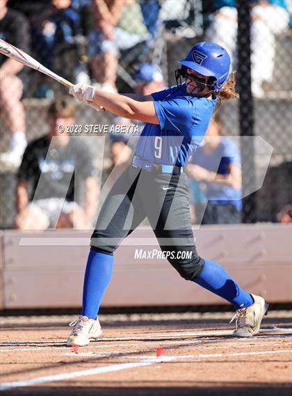 Thumbnail 1 in ThunderRidge vs. Grandview (CHSAA 5A First Round) photogallery.