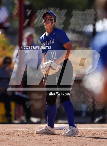 Thumbnail 3 in ThunderRidge vs. Grandview (CHSAA 5A First Round) photogallery.