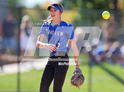 Thumbnail 2 in ThunderRidge vs. Grandview (CHSAA 5A First Round) photogallery.