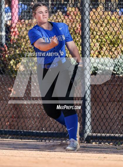 Thumbnail 2 in ThunderRidge vs. Grandview (CHSAA 5A First Round) photogallery.
