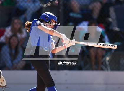 Thumbnail 1 in ThunderRidge vs. Grandview (CHSAA 5A First Round) photogallery.