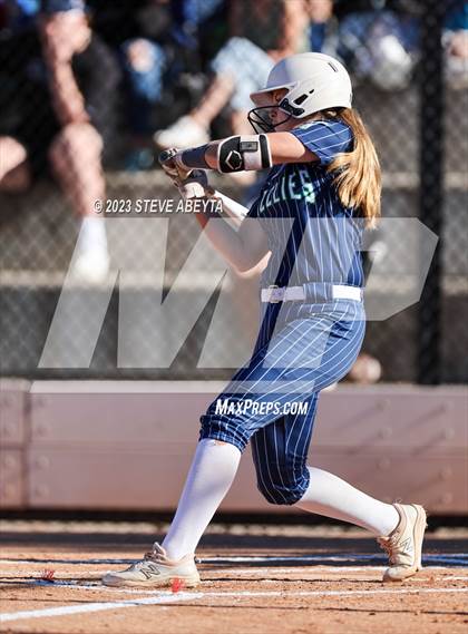 Thumbnail 1 in ThunderRidge vs. Grandview (CHSAA 5A First Round) photogallery.