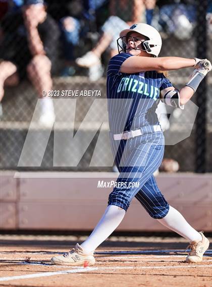 Thumbnail 2 in ThunderRidge vs. Grandview (CHSAA 5A First Round) photogallery.