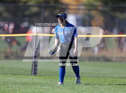 Thumbnail 2 in ThunderRidge vs. Grandview (CHSAA 5A First Round) photogallery.