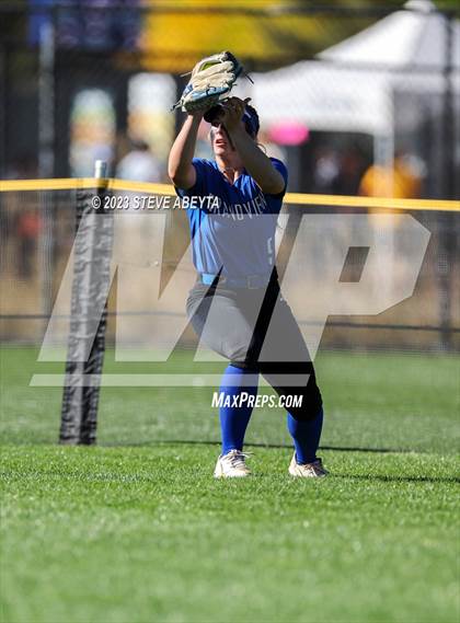 Thumbnail 1 in ThunderRidge vs. Grandview (CHSAA 5A First Round) photogallery.