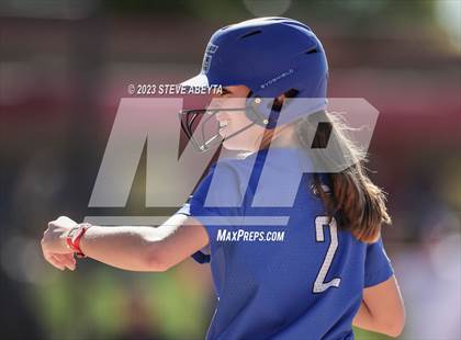 Thumbnail 3 in ThunderRidge vs. Grandview (CHSAA 5A First Round) photogallery.