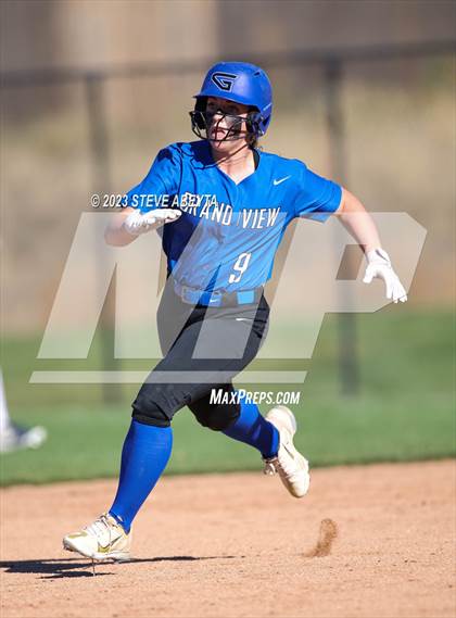 Thumbnail 2 in ThunderRidge vs. Grandview (CHSAA 5A First Round) photogallery.