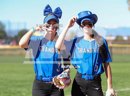 Thumbnail 3 in ThunderRidge vs. Grandview (CHSAA 5A First Round) photogallery.