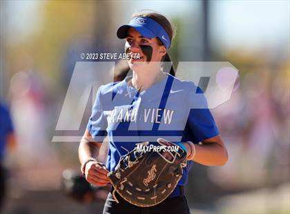 Thumbnail 2 in ThunderRidge vs. Grandview (CHSAA 5A First Round) photogallery.