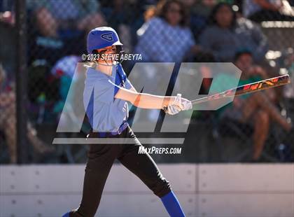 Thumbnail 1 in ThunderRidge vs. Grandview (CHSAA 5A First Round) photogallery.