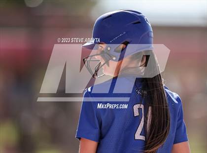 Thumbnail 3 in ThunderRidge vs. Grandview (CHSAA 5A First Round) photogallery.