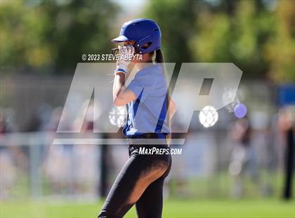 Thumbnail 3 in ThunderRidge vs. Grandview (CHSAA 5A First Round) photogallery.