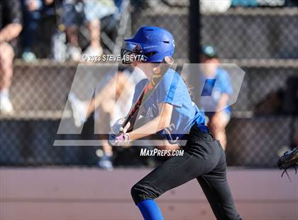 Thumbnail 3 in ThunderRidge vs. Grandview (CHSAA 5A First Round) photogallery.