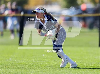 Thumbnail 3 in ThunderRidge vs. Grandview (CHSAA 5A First Round) photogallery.