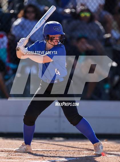 Thumbnail 1 in ThunderRidge vs. Grandview (CHSAA 5A First Round) photogallery.