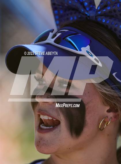 Thumbnail 2 in ThunderRidge vs. Grandview (CHSAA 5A First Round) photogallery.