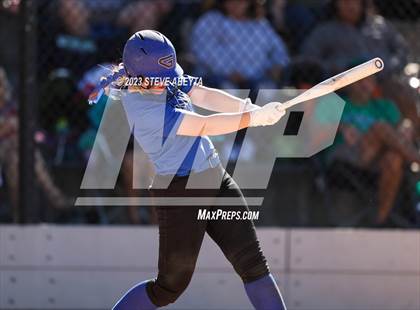 Thumbnail 2 in ThunderRidge vs. Grandview (CHSAA 5A First Round) photogallery.