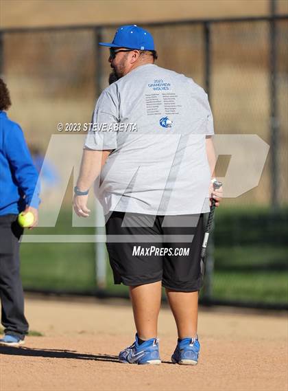 Thumbnail 3 in ThunderRidge vs. Grandview (CHSAA 5A First Round) photogallery.