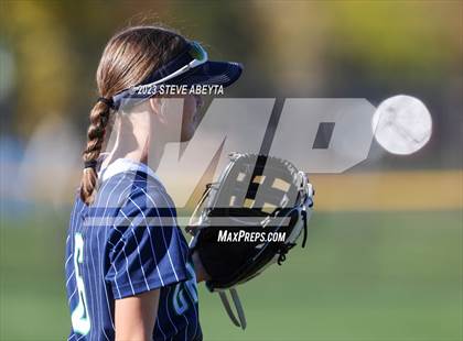 Thumbnail 3 in ThunderRidge vs. Grandview (CHSAA 5A First Round) photogallery.