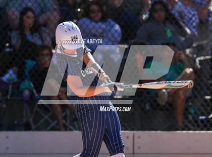 Thumbnail 2 in ThunderRidge vs. Grandview (CHSAA 5A First Round) photogallery.