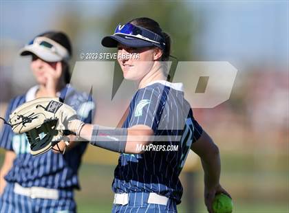Thumbnail 1 in ThunderRidge vs. Grandview (CHSAA 5A First Round) photogallery.