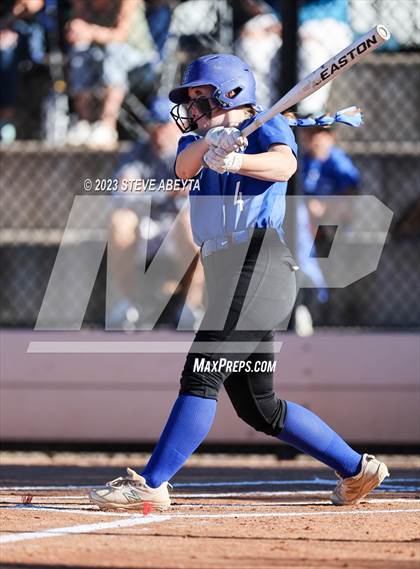 Thumbnail 2 in ThunderRidge vs. Grandview (CHSAA 5A First Round) photogallery.