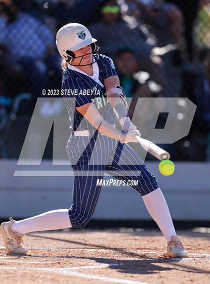 Thumbnail 1 in ThunderRidge vs. Grandview (CHSAA 5A First Round) photogallery.