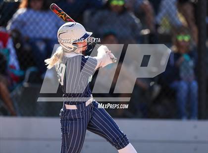 Thumbnail 3 in ThunderRidge vs. Grandview (CHSAA 5A First Round) photogallery.