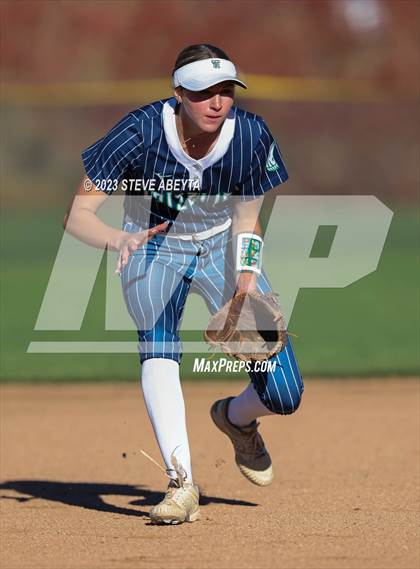 Thumbnail 3 in ThunderRidge vs. Grandview (CHSAA 5A First Round) photogallery.