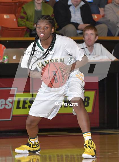 Thumbnail 3 in Vanden vs. Elk Grove (CIF SJS D2 Semifinal) photogallery.