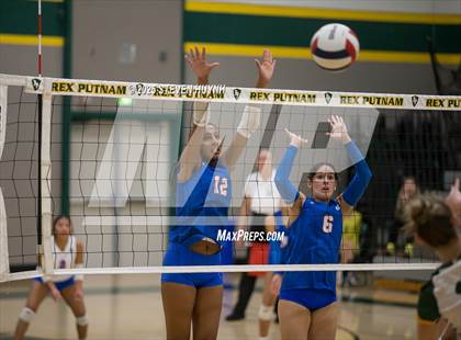 Thumbnail 2 in Hillsboro @ Putnam photogallery.