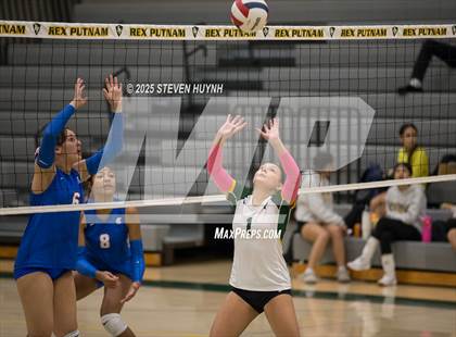 Thumbnail 1 in Hillsboro @ Putnam photogallery.