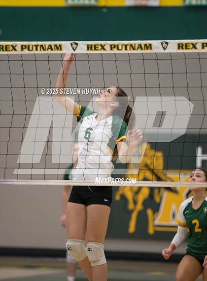Thumbnail 3 in Hillsboro @ Putnam photogallery.