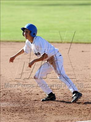 Thumbnail 3 in Hilton vs Webster-Schroeder (Section 5 Class AA Final) photogallery.