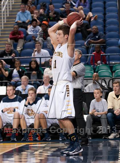 Thumbnail 3 in Mount Tabor vs J.F. Webb (MLK North Carolina Scholastic Classic) photogallery.