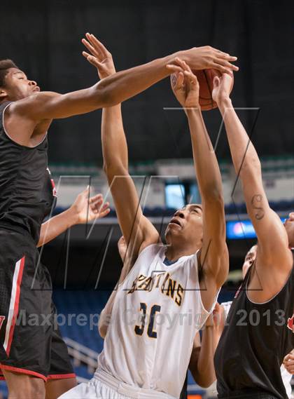 Thumbnail 3 in Mount Tabor vs J.F. Webb (MLK North Carolina Scholastic Classic) photogallery.