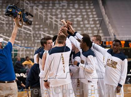 Thumbnail 1 in Mount Tabor vs J.F. Webb (MLK North Carolina Scholastic Classic) photogallery.