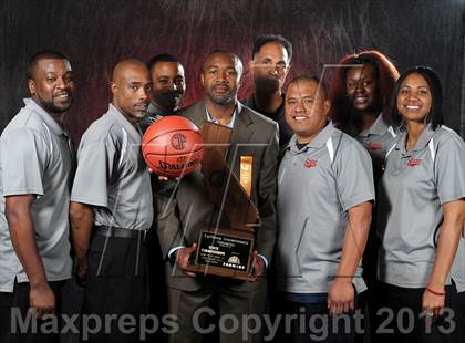 Thumbnail 3 in Serra (CIF State D4 Award Photos) photogallery.