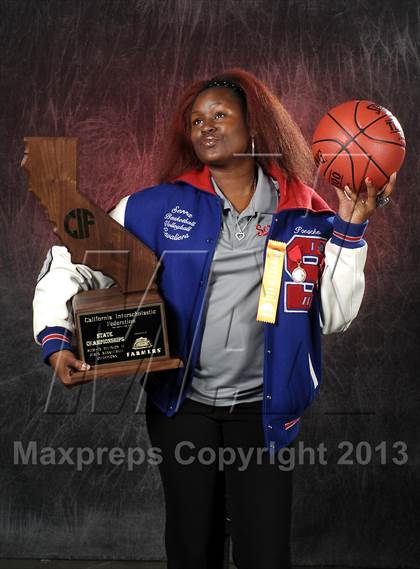 Thumbnail 1 in Serra (CIF State D4 Award Photos) photogallery.