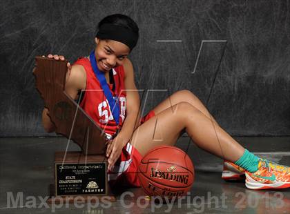 Thumbnail 3 in Serra (CIF State D4 Award Photos) photogallery.