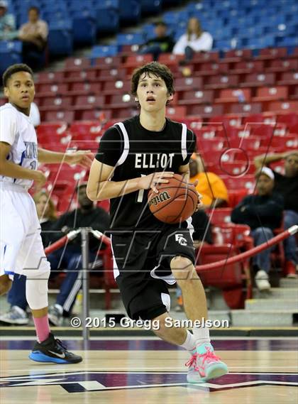 Thumbnail 3 in Elliot Christian vs Brookside Christian (CIF SJS D5 Final) photogallery.