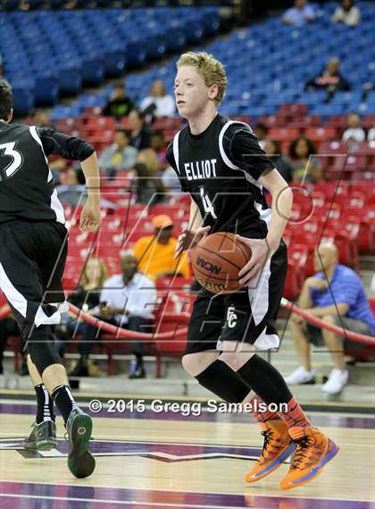Thumbnail 1 in Elliot Christian vs Brookside Christian (CIF SJS D5 Final) photogallery.