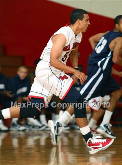 Thumbnail 3 in Mayfair @ Redondo Union (Pacific Shores Tournament) photogallery.