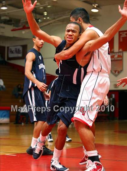 Thumbnail 3 in Mayfair @ Redondo Union (Pacific Shores Tournament) photogallery.