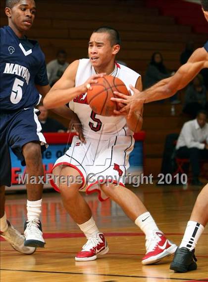 Thumbnail 2 in Mayfair @ Redondo Union (Pacific Shores Tournament) photogallery.