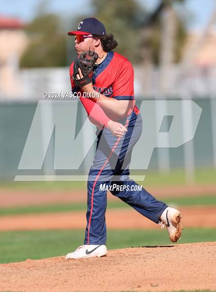 Thumbnail 2 in Coronado @ Agua Fria photogallery.