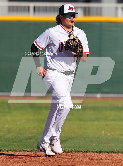 Thumbnail 1 in Coronado @ Agua Fria photogallery.