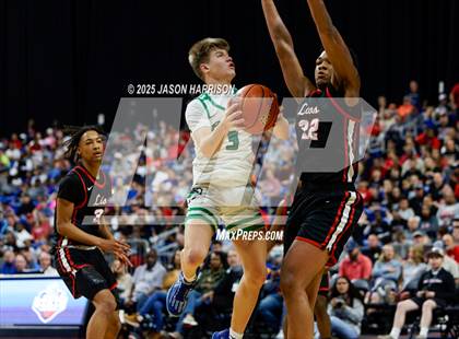 Thumbnail 2 in Paradise vs. Kountze  (UIL Basketball 3A D2 Final) photogallery.