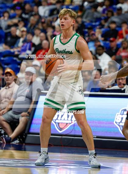 Thumbnail 2 in Paradise vs. Kountze  (UIL Basketball 3A D2 Final) photogallery.